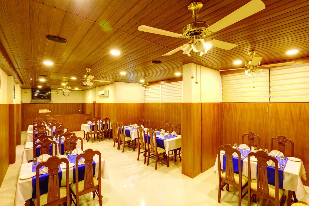 Hotel Floral Park Kottayam Exterior foto
